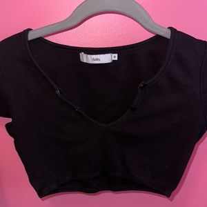 Very cropped black top